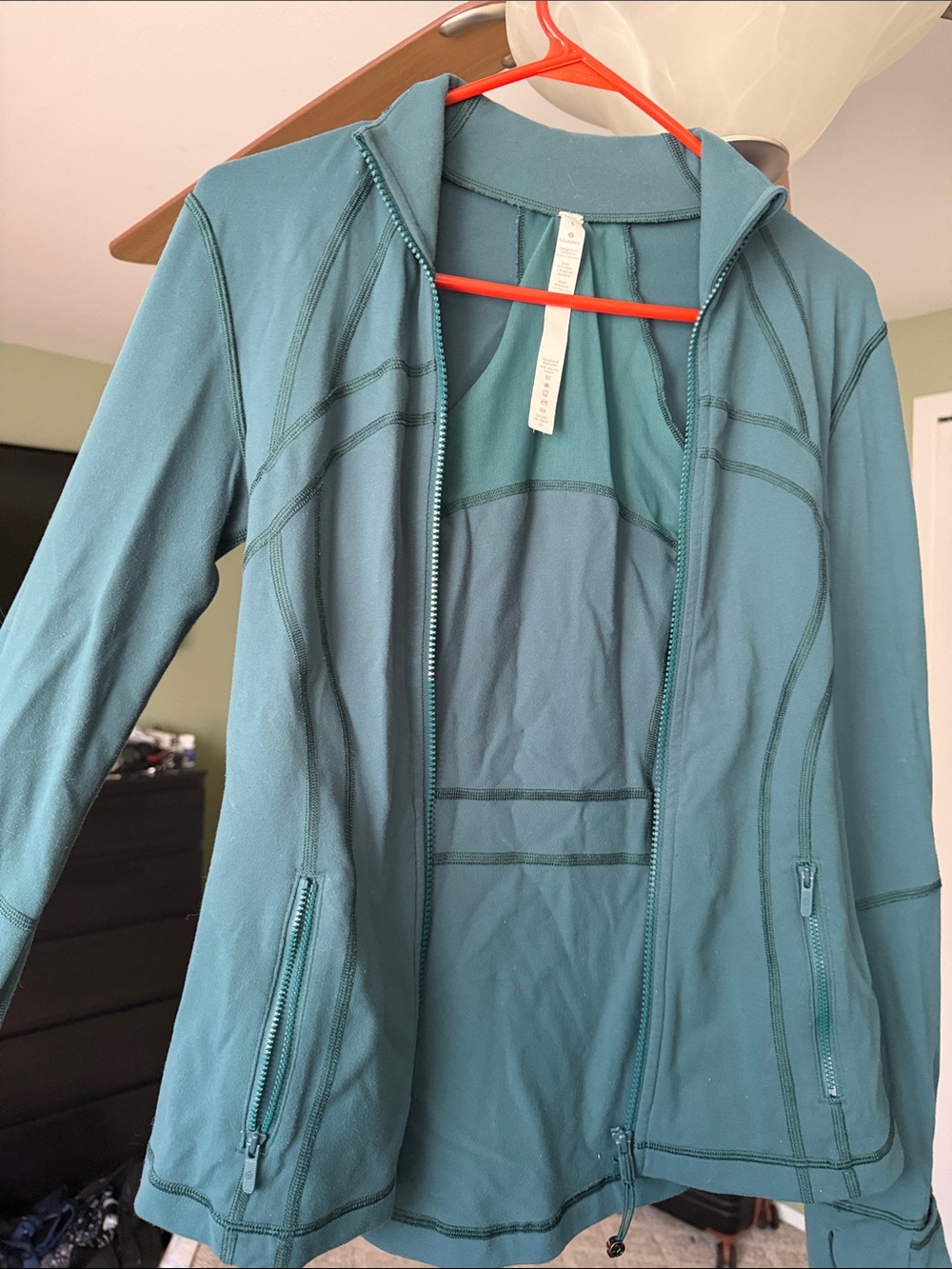 Lululemon running jacket - Picture 2 of 3